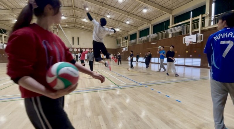 スパイク練習🐈