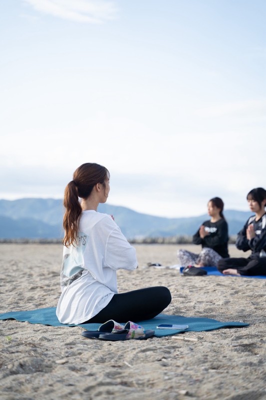beach yoga