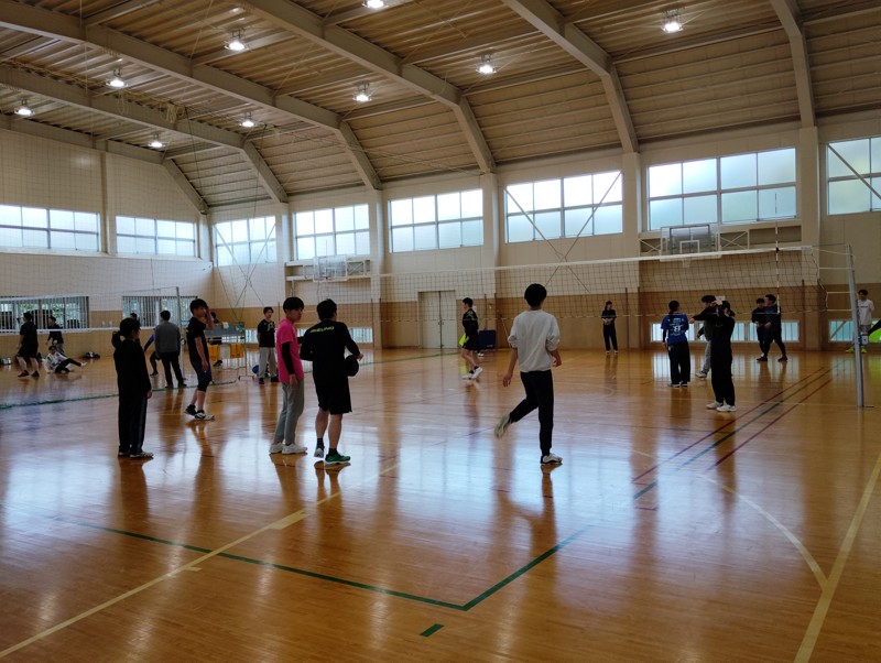 3チーム合同練習試合🏐