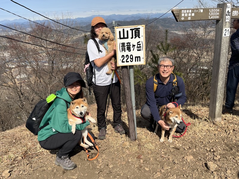 カタクリで有名な三毳山