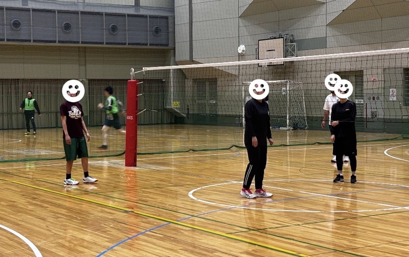 男女混合のエンジョイバレーです