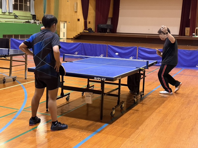 中学生に指導中❣