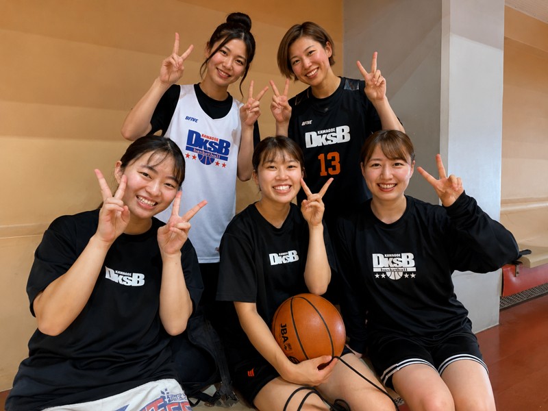 女子チームは毎週水曜日
