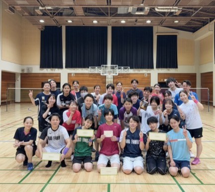サークル内大会での集合写真です