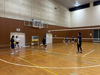 中学生もアタック練習
