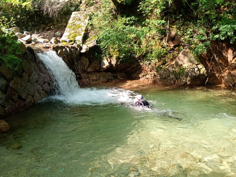 川が気持ちー