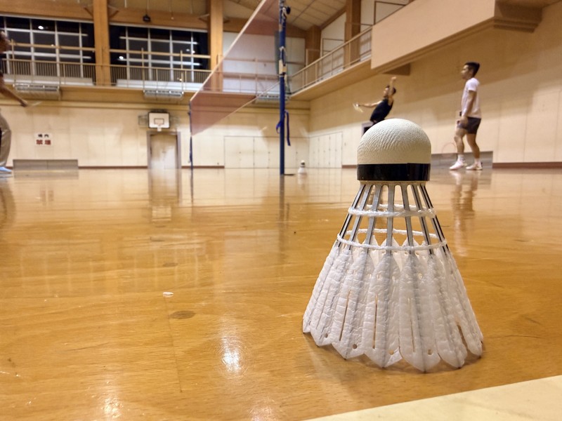 カーボンシャトル試打中!