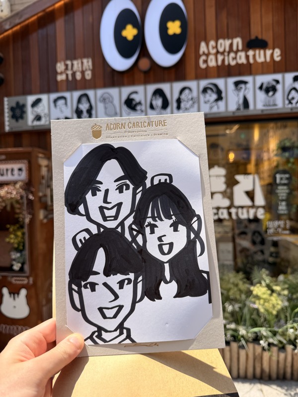 韓国🇰🇷での似顔絵