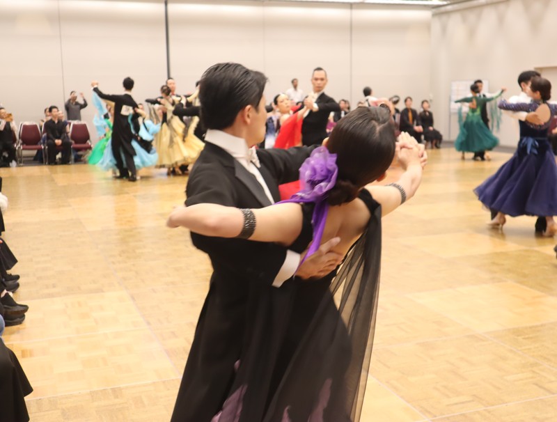 サークルダンス大会の様子