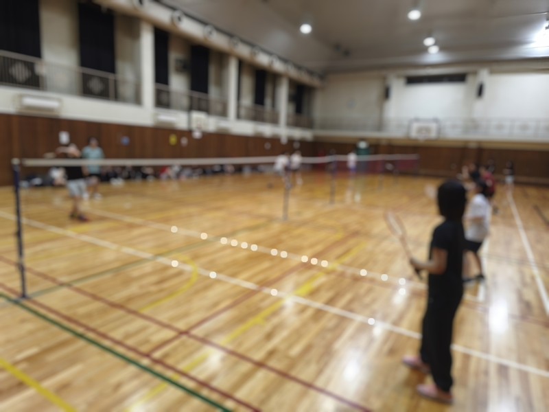 ダブルス11点制。