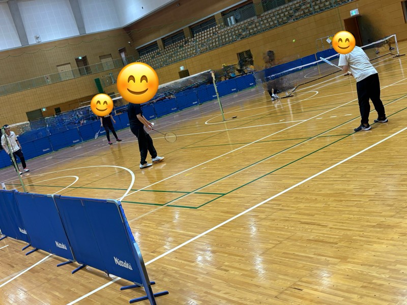 バドミントン風景