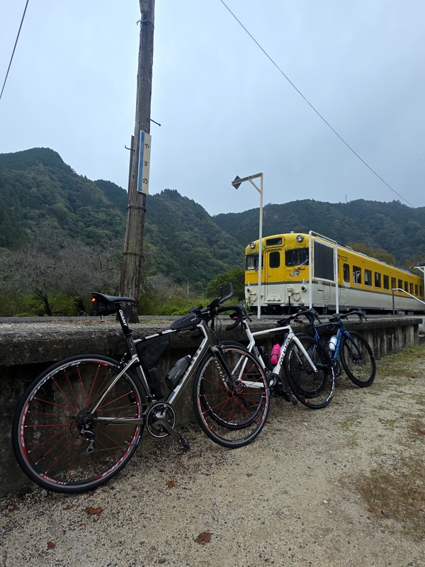安野駅跡まで！